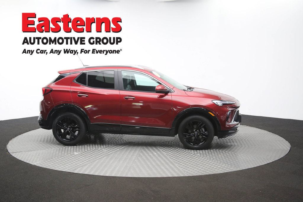 Used 2024 Buick Encore GX Sport Touring AWD/4WD image 46