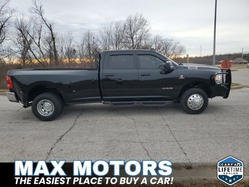 Used 2024 RAM 3500 Big Horn w/ Towing Technology Group image 2