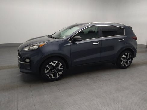 Used 2020 Kia Sportage EX FWD image 2