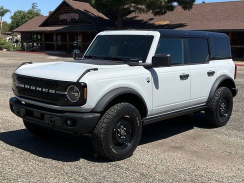 New 2026 Ford Bronco Big Bend image 2