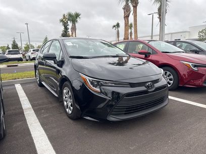 Used 2025 Toyota Corolla LE