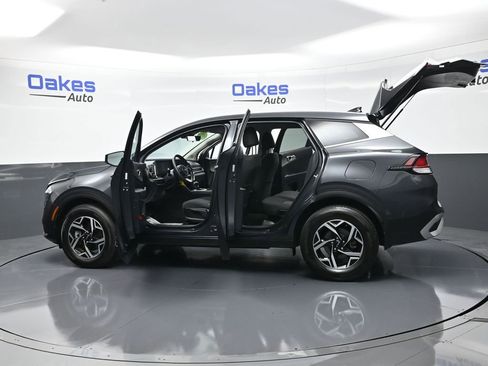 Certified 2023 Kia Sportage LX image 54