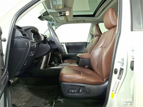 Used 2021 Toyota 4Runner Limited image 15