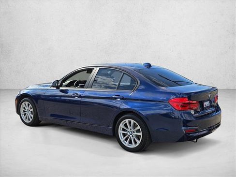Used 2018 BMW 320i Sedan image 7