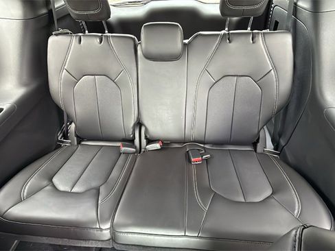 New 2026 Chrysler Voyager LX image 12