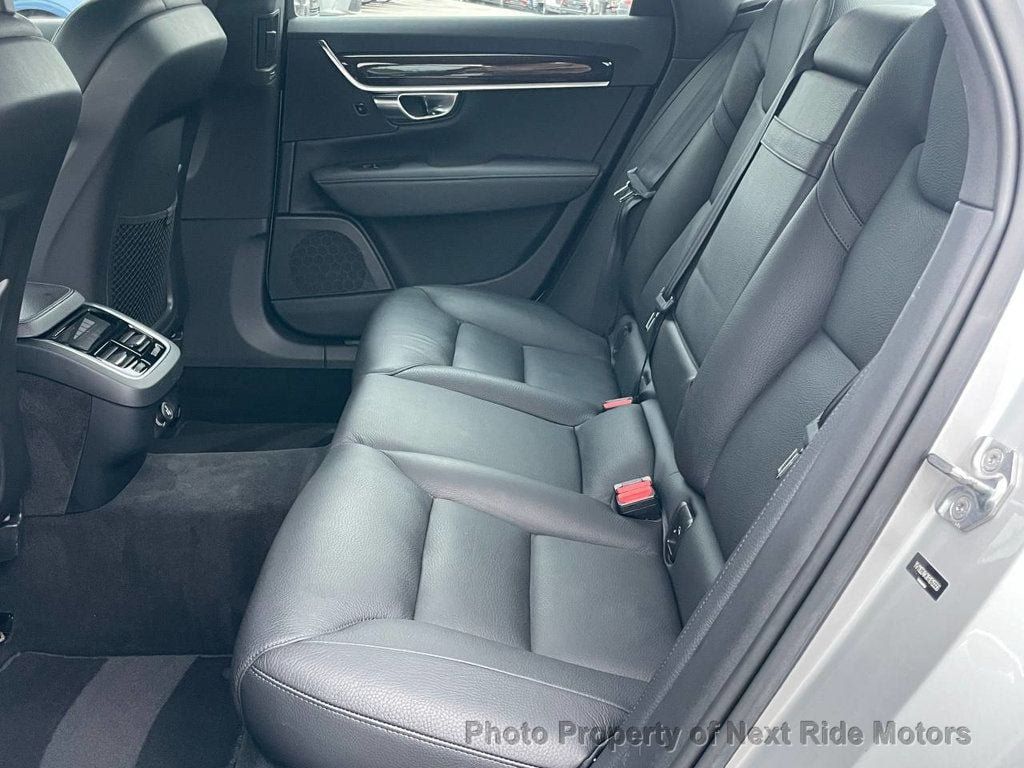 Used 2017 Volvo S90 T5 Momentum w/ Vision Package FWD image 18