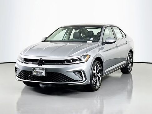 New 2026 Volkswagen Jetta SEL image 3