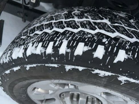 Used 2024 Ford F350 King Ranch w/ Chrome Package image 6