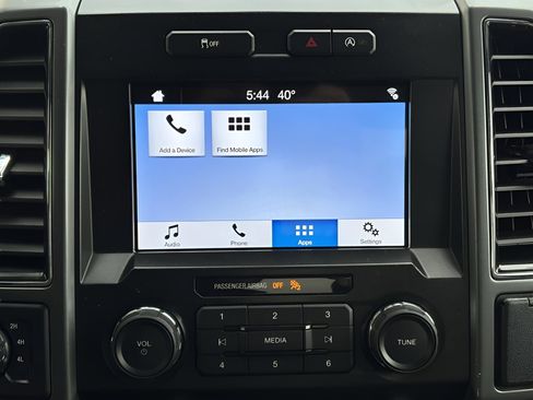 Used 2019 Ford F150 XLT image 35