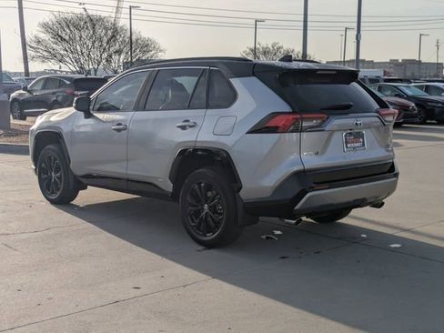 Used 2024 Toyota RAV4 XSE image 9