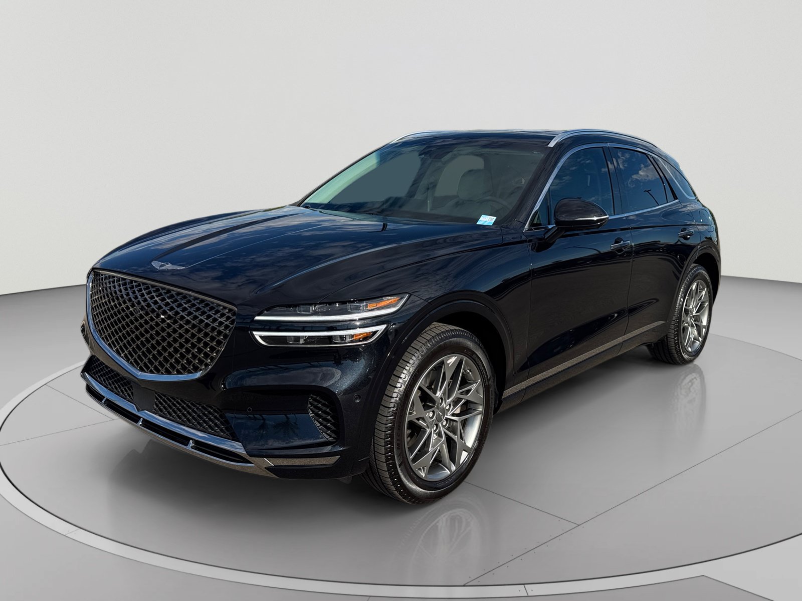 Used 2022 Genesis GV70 2.5T w/ Advanced Package AWD/4WD image 1