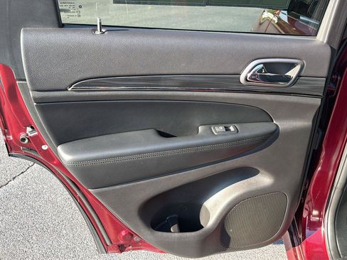 Used 2020 Jeep Grand Cherokee Limited X AWD/4WD image 17