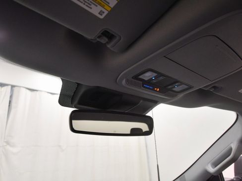 Used 2023 Ford F250 XLT image 25