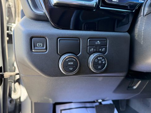 Used 2023 Chevrolet Silverado 1500 RST image 11