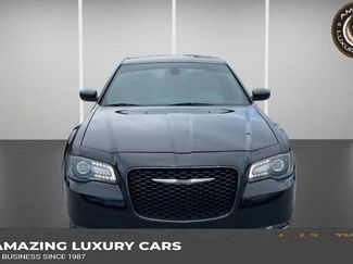Used 2018 Chrysler 300 S AWD/4WD video 1