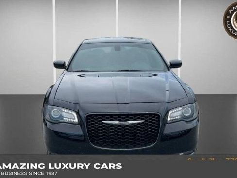 Used 2018 Chrysler 300 S AWD/4WD image 1