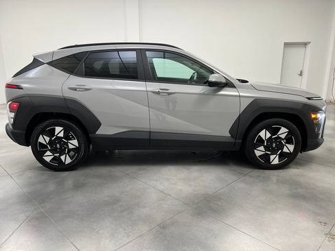 Used 2024 Hyundai Kona SEL FWD image 10