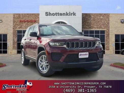 New 2026 Jeep Grand Cherokee Laredo X RWD image 1