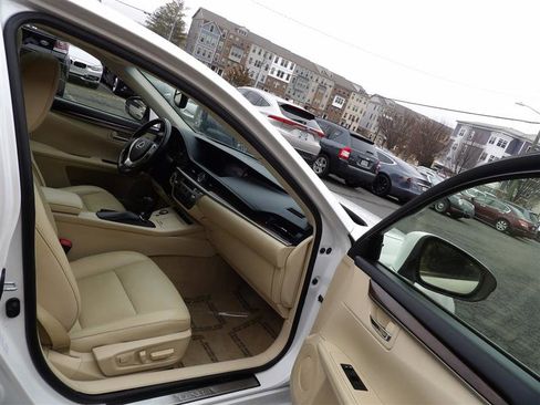 Used 2015 Lexus ES 350 image 14