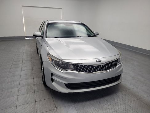 Used 2018 Kia Optima EX FWD image 14