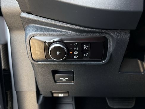 Certified 2025 Ford Bronco Outer Banks AWD/4WD image 24
