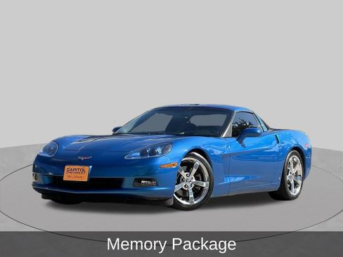 Used 2009 Chevrolet Corvette Coupe w/ Preferred Equipment Group RWD image 2
