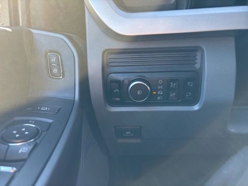 New 2026 Ford F250 XLT w/ 360-Degree Camera Package image 17