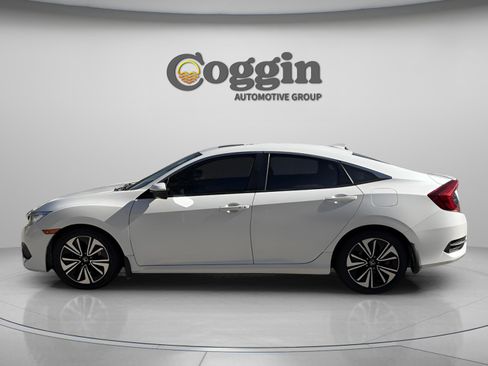 Used 2018 Honda Civic EX-L image 3