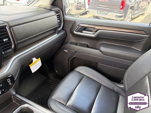 Used 2026 Chevrolet Silverado 1500 LT Trail Boss w/ Safety Package AWD/4WD image 24