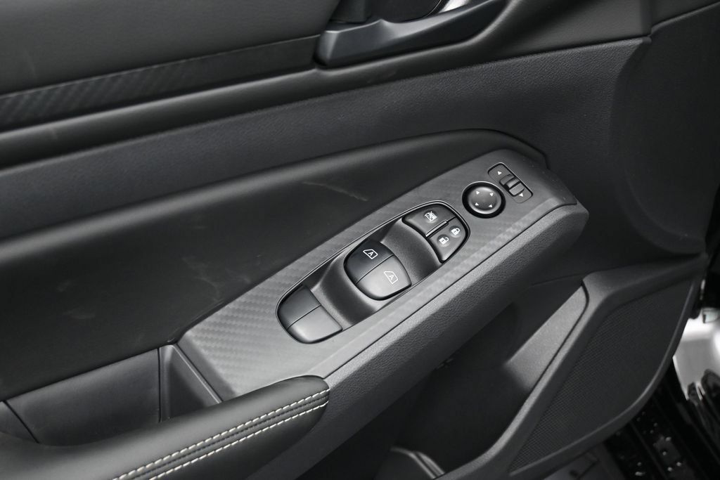 New 2026 Nissan Altima 2.5 SV FWD image 14