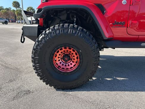 Used 2020 Jeep Gladiator Overland image 52