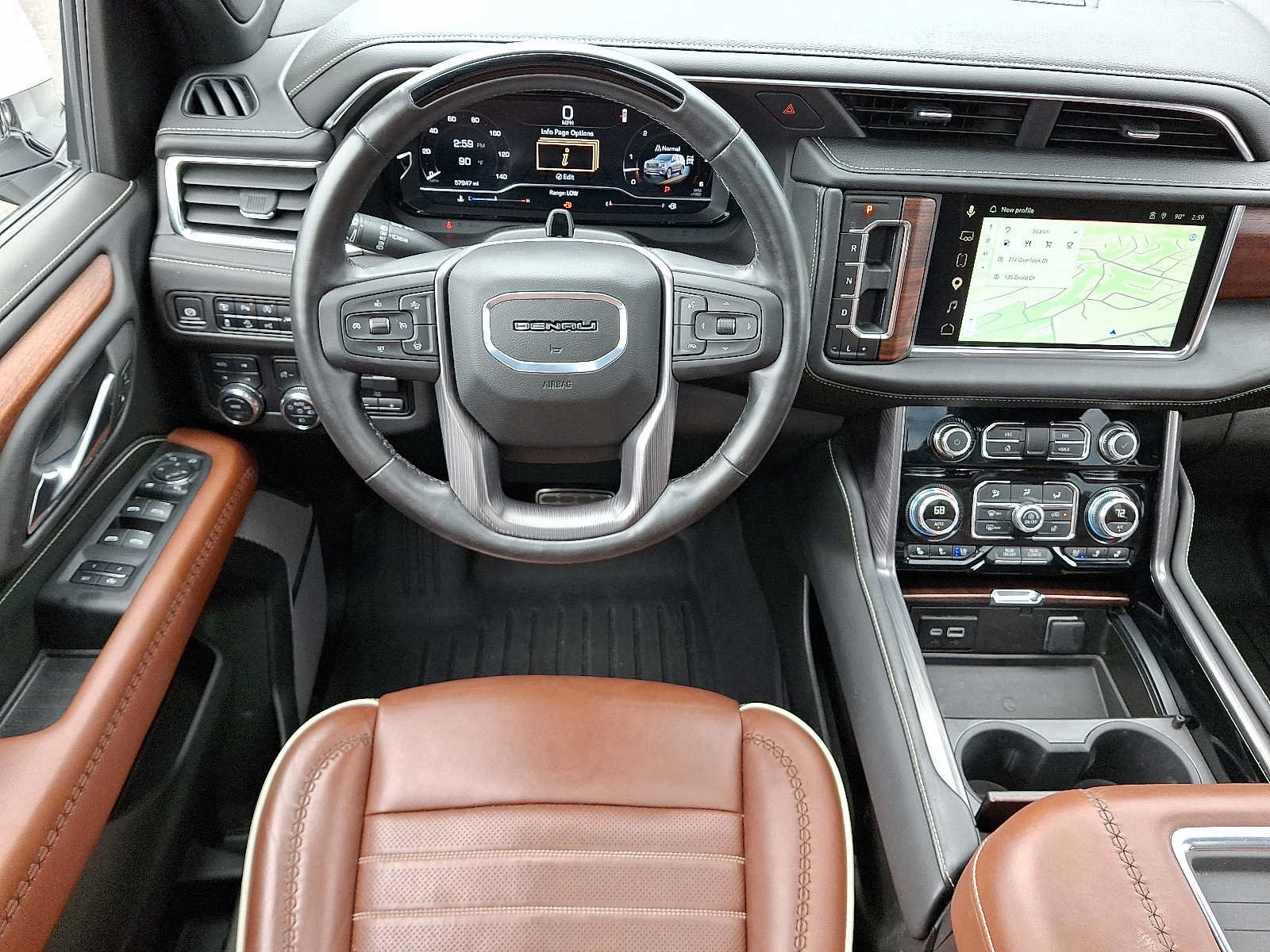 Used 2024 GMC Yukon Denali Ultimate AWD/4WD image 12