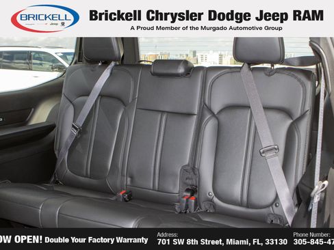 New 2025 Jeep Wagoneer 4WD w/ Convenience Group I image 19