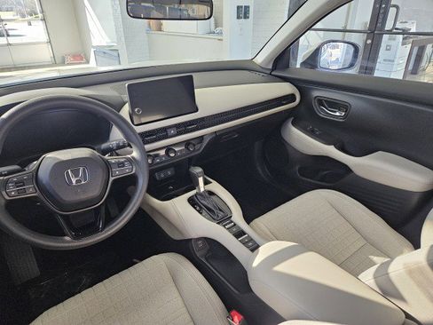 New 2026 Honda HR-V LX image 19