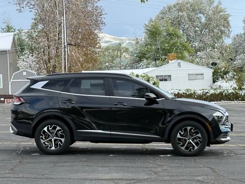 Used 2023 Kia Sportage EX w/ EX Premium Package AWD/4WD image 4