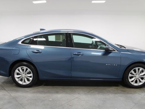 Used 2024 Chevrolet Malibu LT image 11