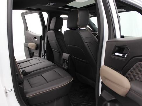 New 2026 GMC Canyon Denali AWD/4WD image 26