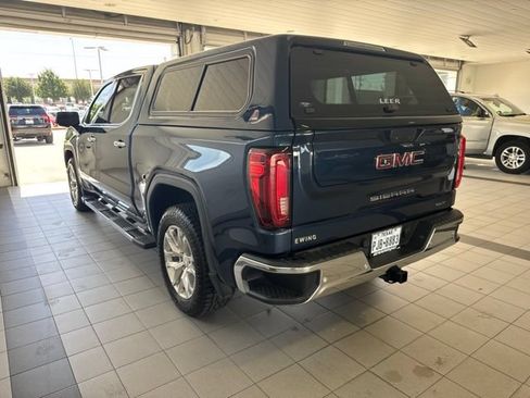 Used 2021 GMC Sierra 1500 SLT RWD image 8