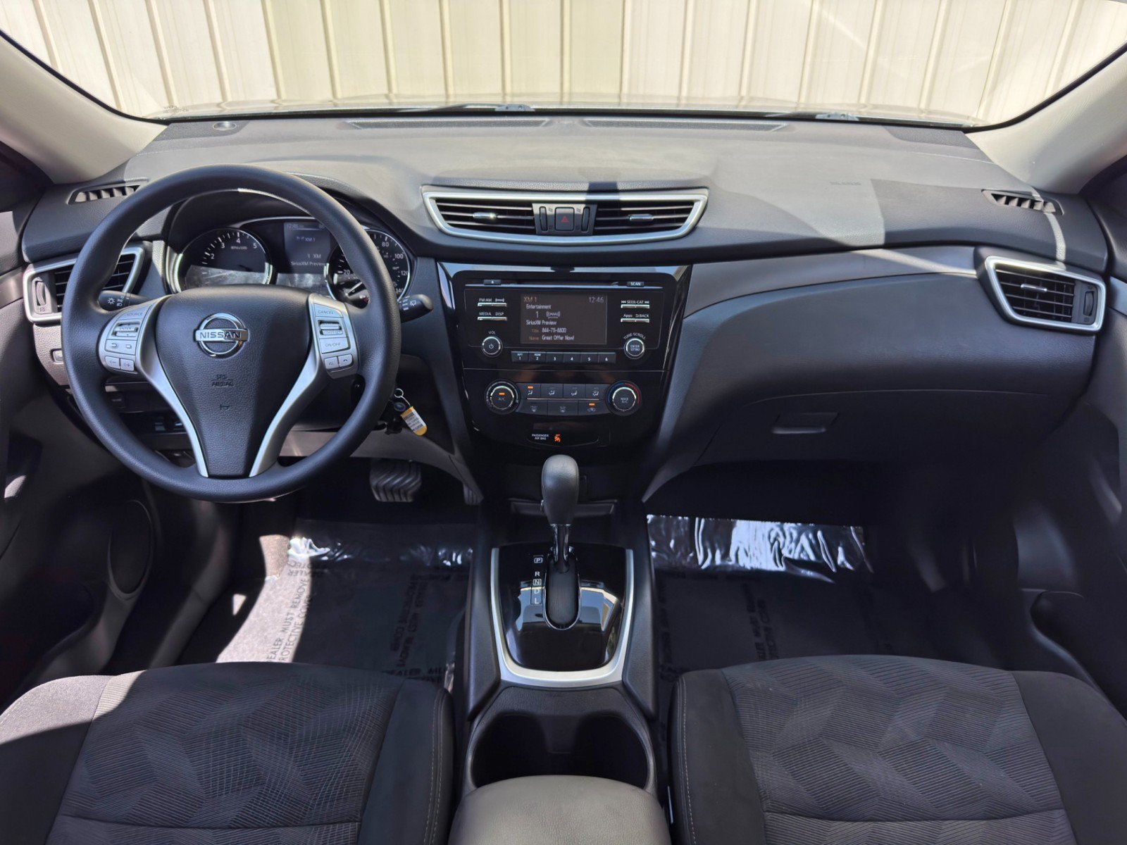 Used 2015 Nissan Rogue S AWD/4WD image 11