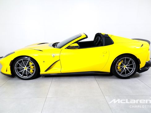 Used 2023 Ferrari 812 GTS RWD image 6