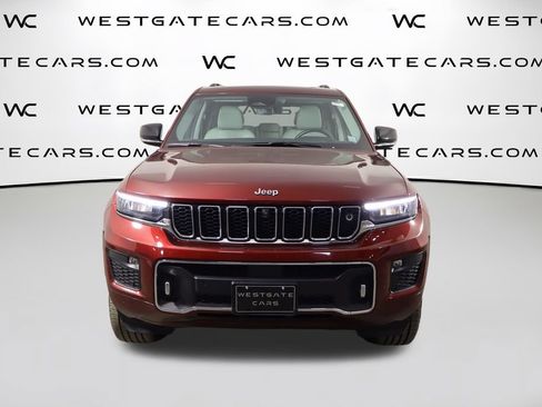 Used 2023 Jeep Grand Cherokee Overland w/ Adv Protech Group III AWD/4WD image 2
