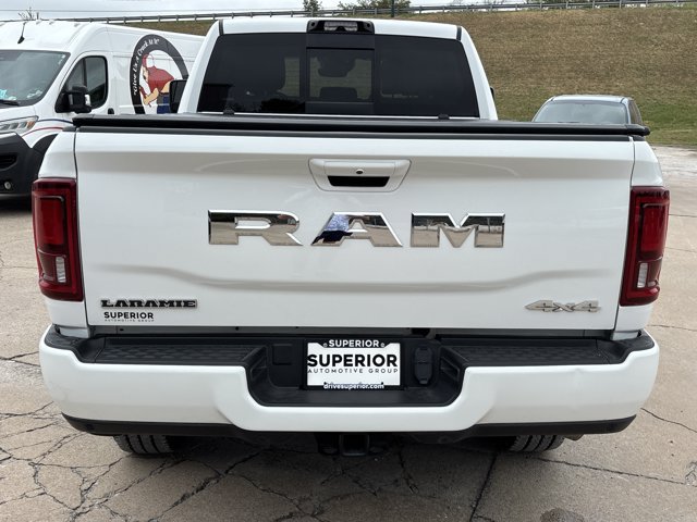 Used 2025 RAM 2500 Laramie AWD/4WD image 4