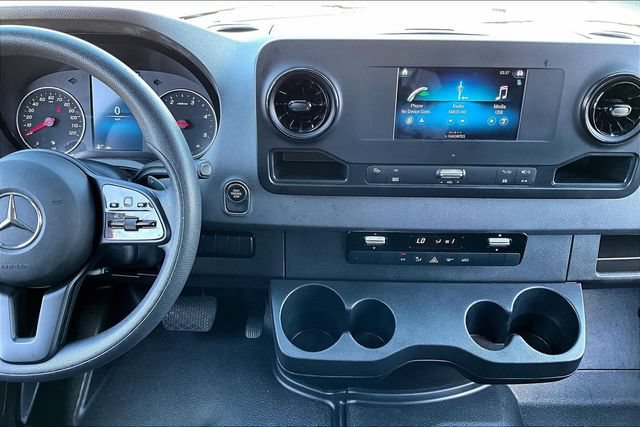 Used 2024 Mercedes-Benz Sprinter 2500 w/ Acoustic Package image 9