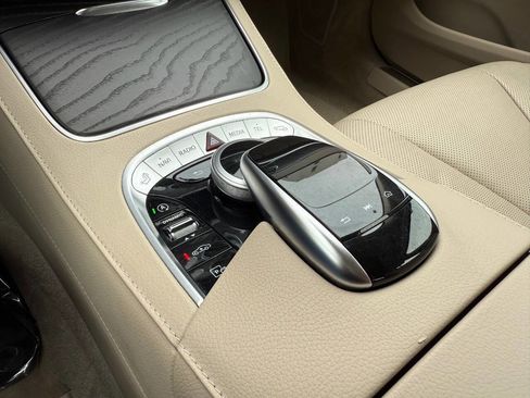 Used 2018 Mercedes-Benz S 450 Sedan image 44