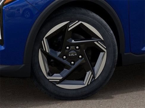 New 2025 Kia K4 EX image 9