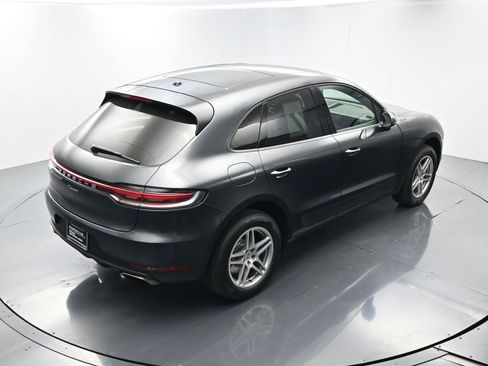 Certified 2021 Porsche Macan image 39