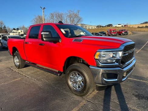 Used 2024 RAM 2500 Tradesman w/ Towing Technology Group image 4