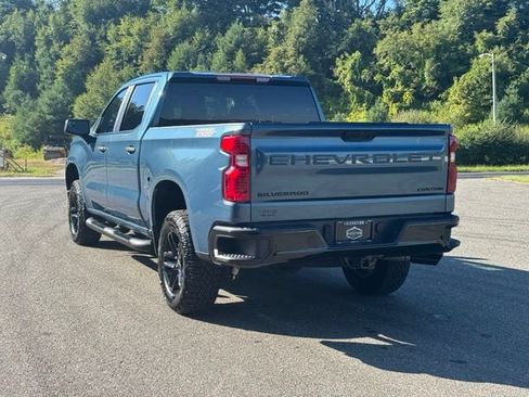 Certified 2024 Chevrolet Silverado 1500 Custom Trail Boss w/ LPO, Dark Essentials Package AWD/4WD image 5