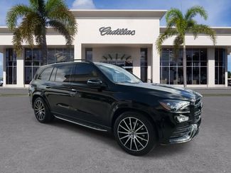 Used 2022 Mercedes-Benz GLS 450 4MATIC video 2