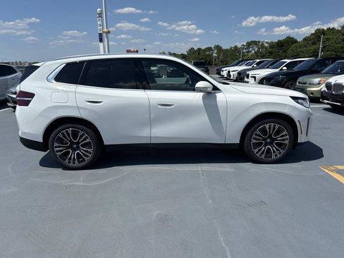 New 2026 BMW X3 xDrive30i w/ Premium Package AWD/4WD image 2